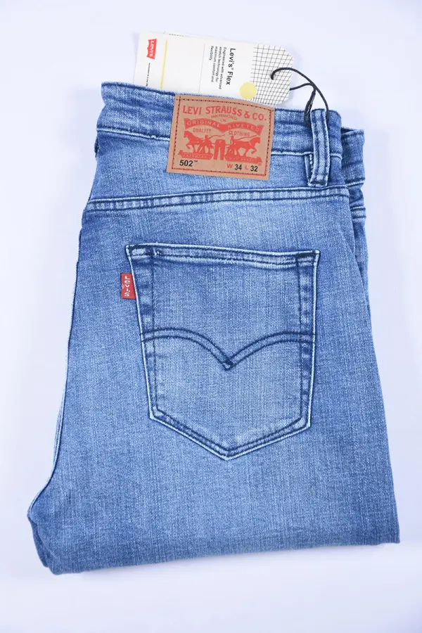 Jean Levi’s Coupe Normal Ref-LV34431 ( Bleu CLair )